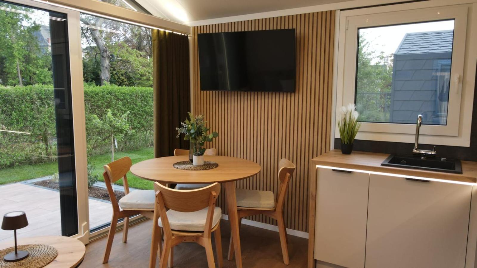 Landzeit - Get Your Tiny Moments Sohren Exterior photo